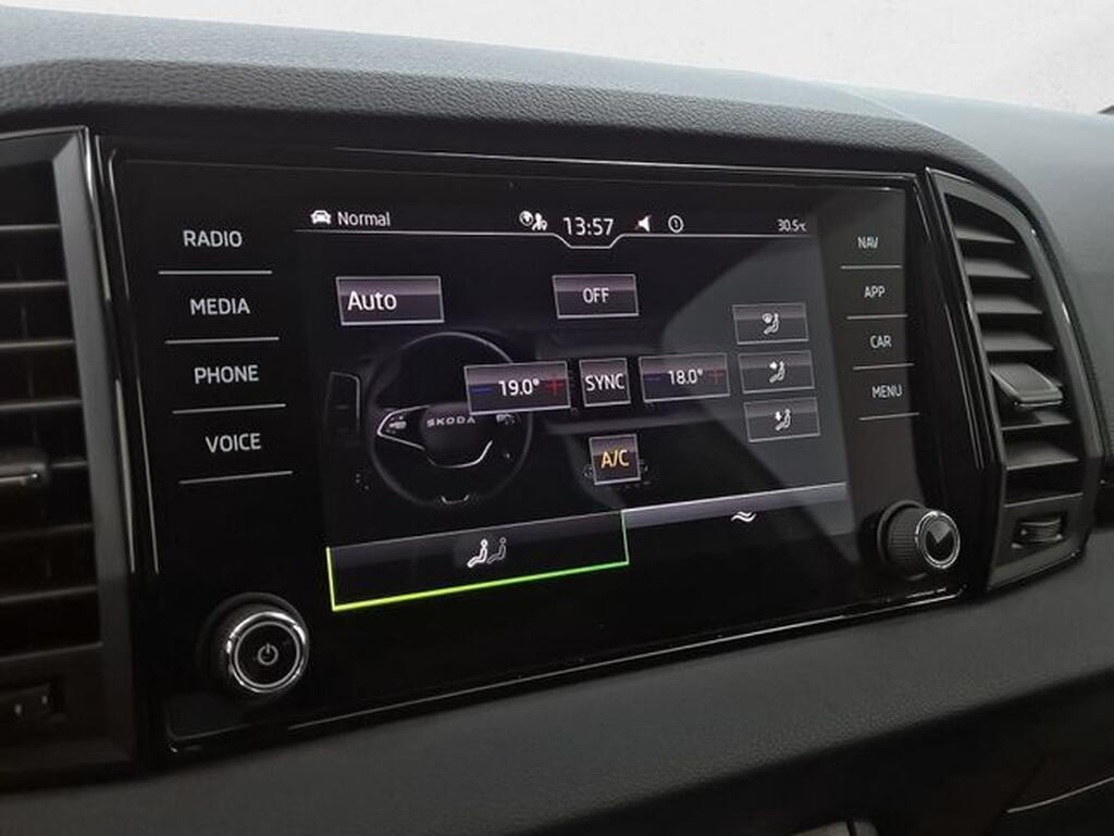 Skoda Karoq 1.5 TSI 110kW (150CV) DSG ACT Sportline Segunda mano
