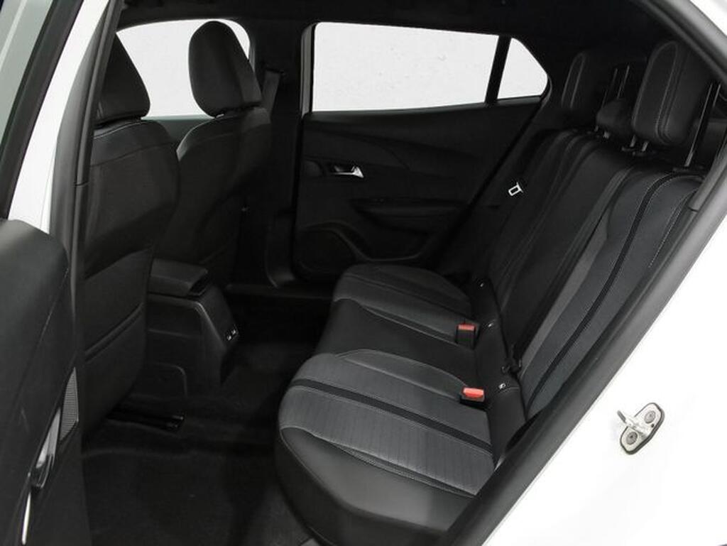 Peugeot 2008 Allure Puretech 130 S&S 6 Vel. MAN Segunda mano