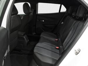 Peugeot 2008 Allure Puretech 130 S&S 6 Vel. MAN 9