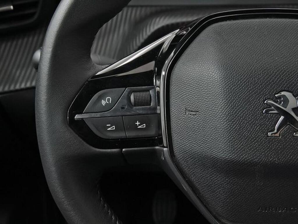 Peugeot 2008 Allure Puretech 130 S&S 6 Vel. MAN Segunda mano