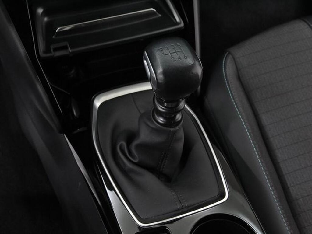 Peugeot 2008 Allure Puretech 130 S&S 6 Vel. MAN Segunda mano