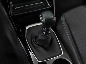 Peugeot 2008 Allure Puretech 130 S&S 6 Vel. MAN 31