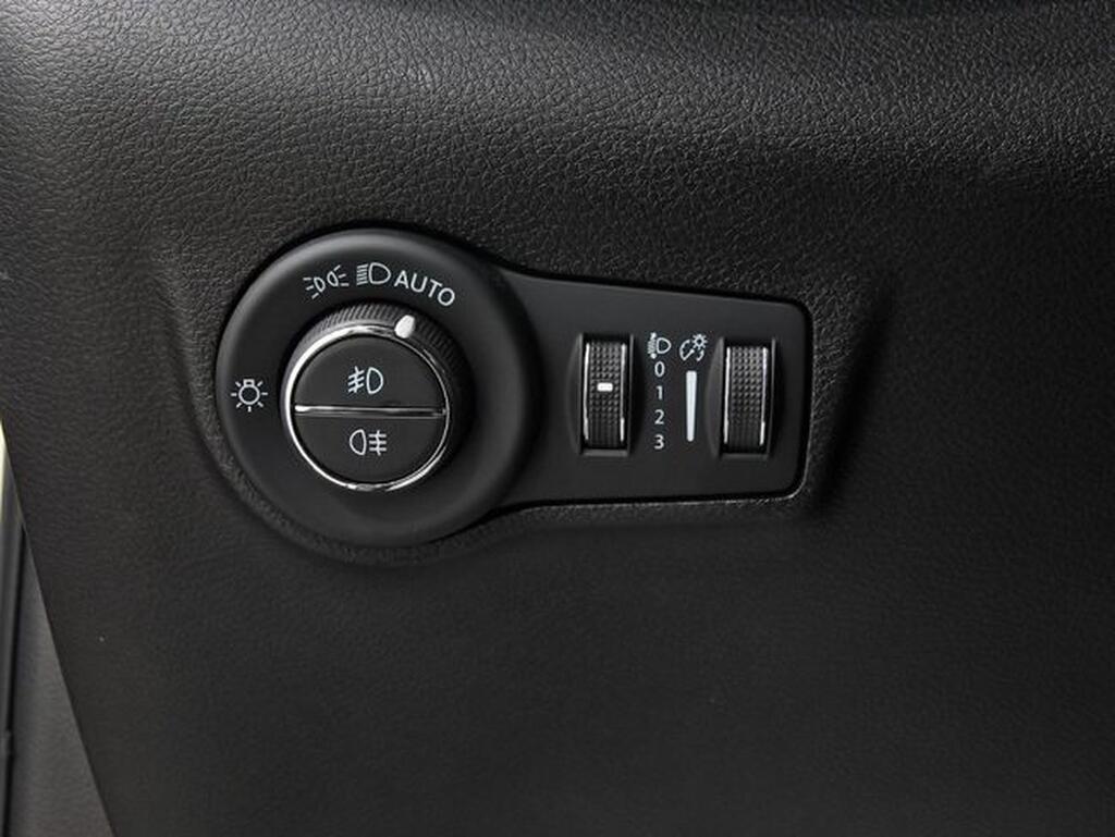 Jeep Compass eHybrid 1.5 MHEV 96kW Limited Dct Segunda mano