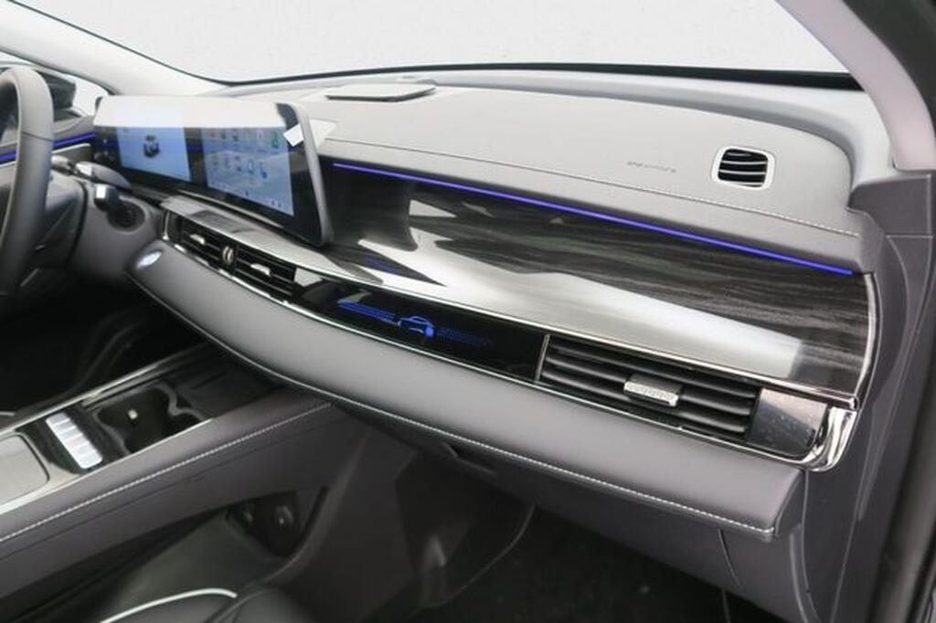 Omoda 5 HEV Premium 1.5 TGDI 165kW (224CV) 15