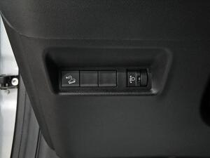 Jeep Avenger 1.2 eHybrid 74kW (100CV) Altitude 14