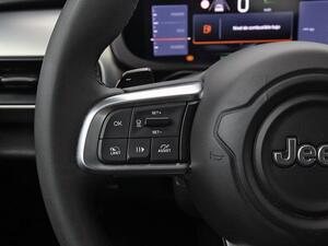 Jeep Avenger 1.2 eHybrid 74kW (100CV) Altitude 18