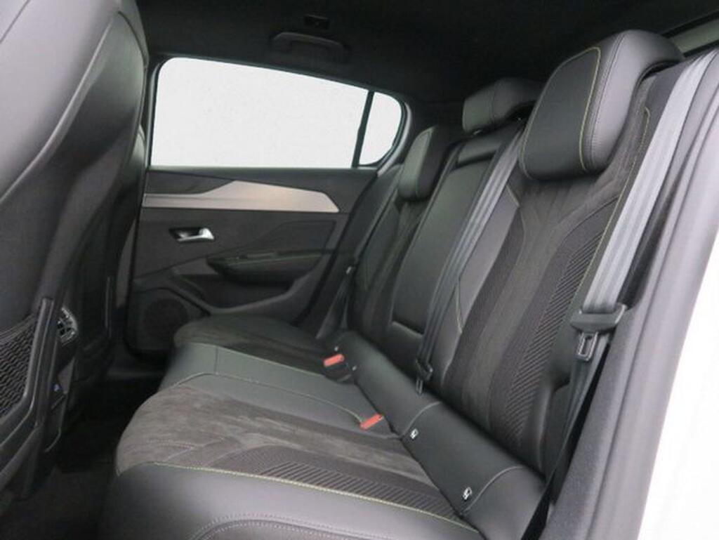 Peugeot 308 5P GT Hybrid 180 eEAT8 Segunda mano