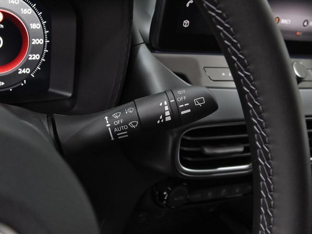 Nissan Juke DIG-T 84 kW (114 CV) DCT 7V N-Connecta Km0