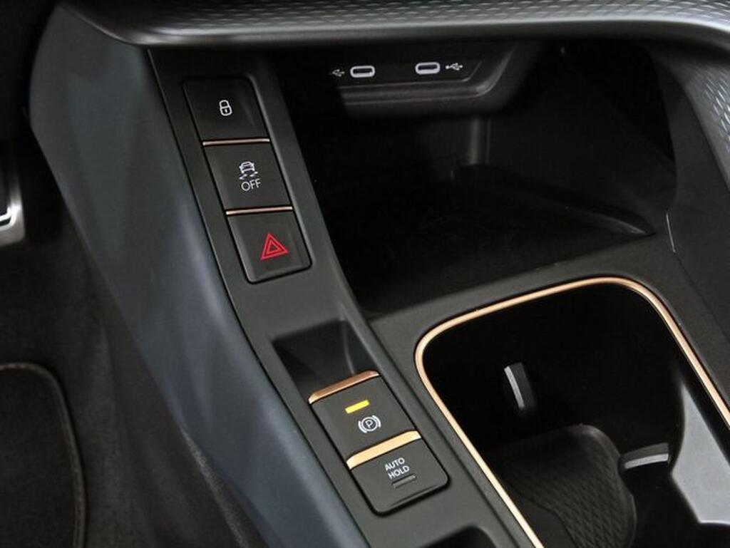 CUPRA Terramar 1.5 TSI e-Hybrid 150kW (204 CV) DSG Segunda mano