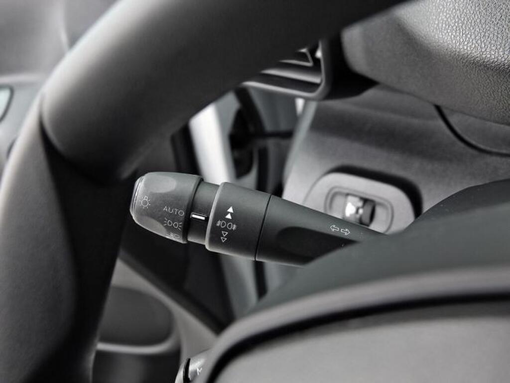 Peugeot Rifter Active Pack Standard BlueHDi 73kW Segunda mano