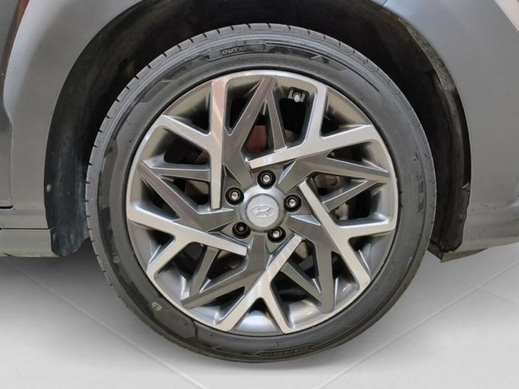 Hyundai Kona 1.6 GDI HEV Style Sky DCT Segunda mano