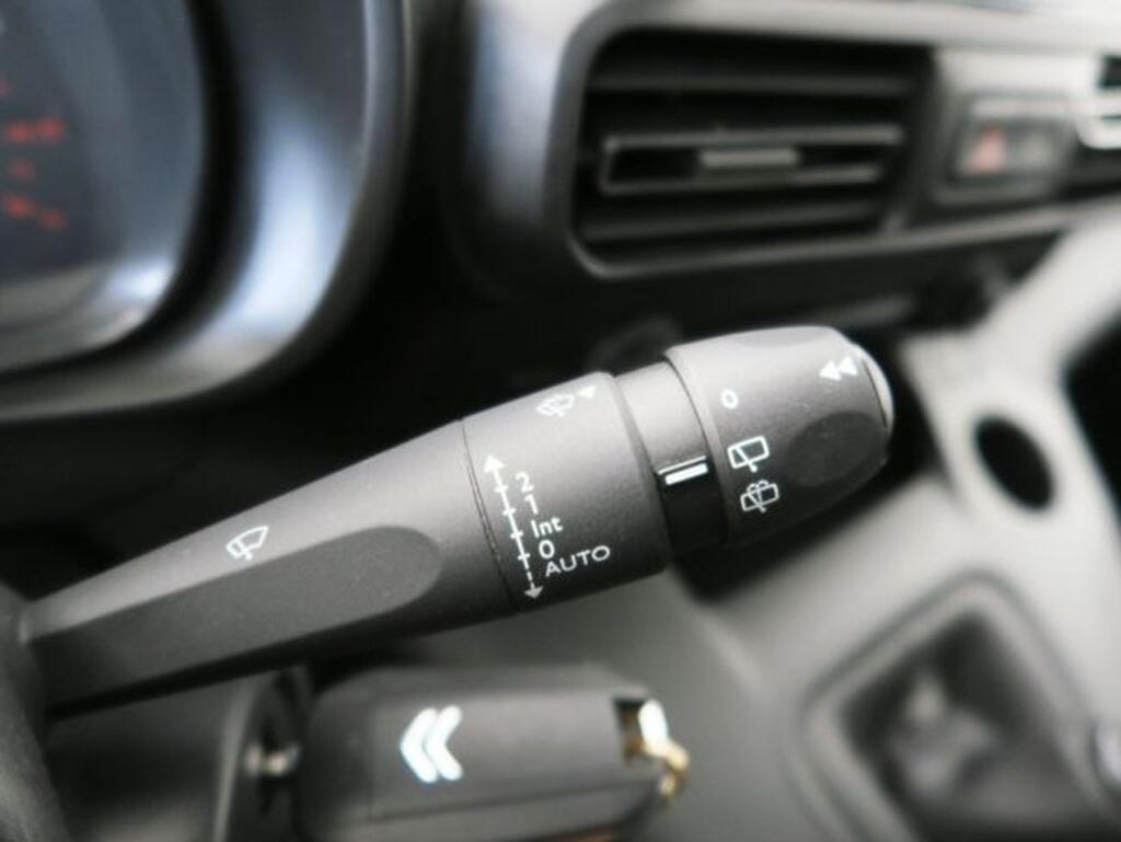 Citroën Berlingo XL FEEL 1.5 BLUEHDI 102 CV N1 5P 18