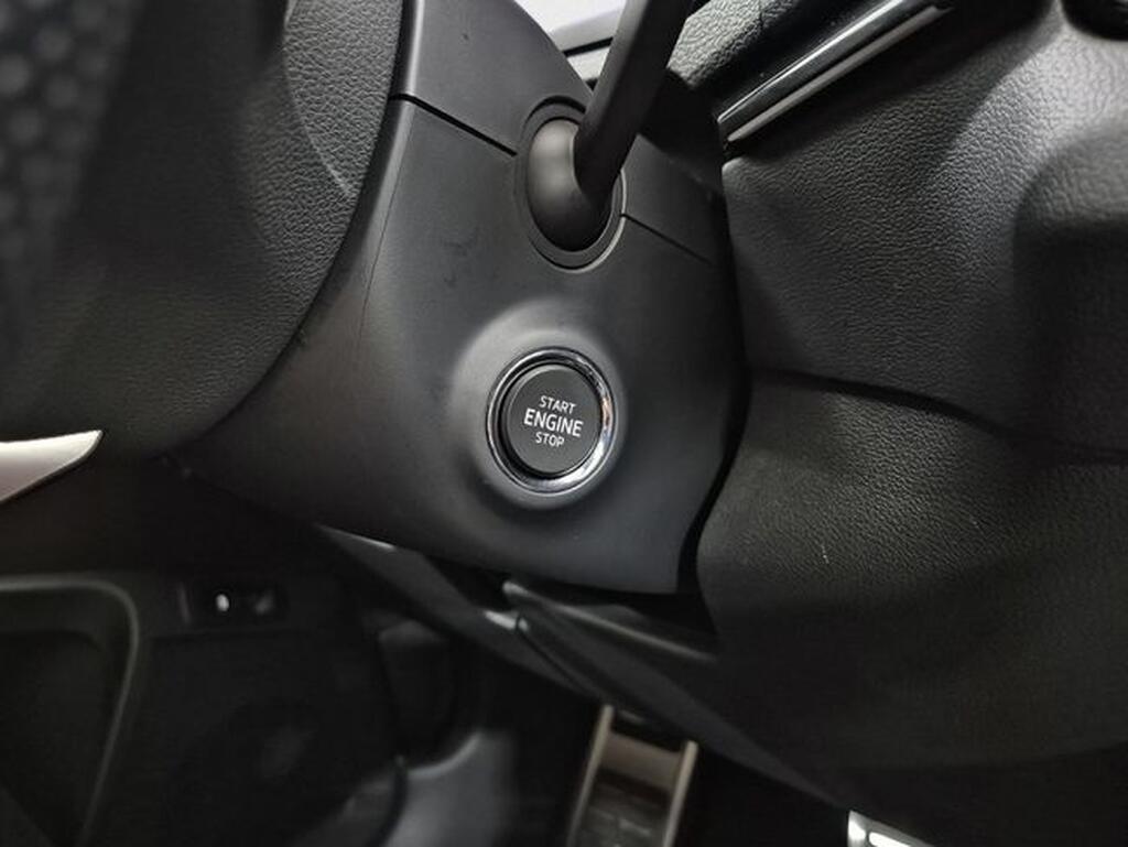 Skoda Karoq 1.5 TSI 110kW (150CV) DSG ACT Sportline Segunda mano