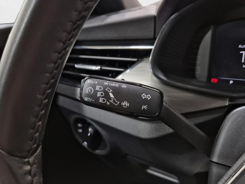Skoda Kamiq 1.0 TSI 81kW (110CV) DSG SCOUT Segunda mano