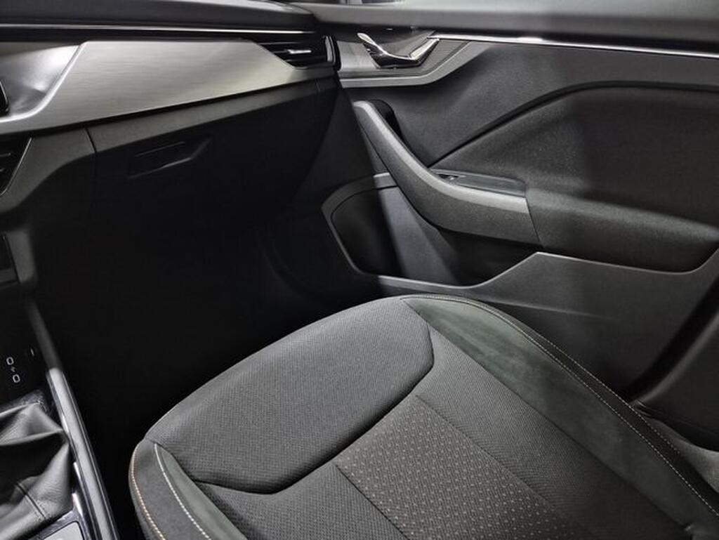 Skoda Kamiq 1.0 TSI 81kW (110CV) DSG SCOUT Segunda mano