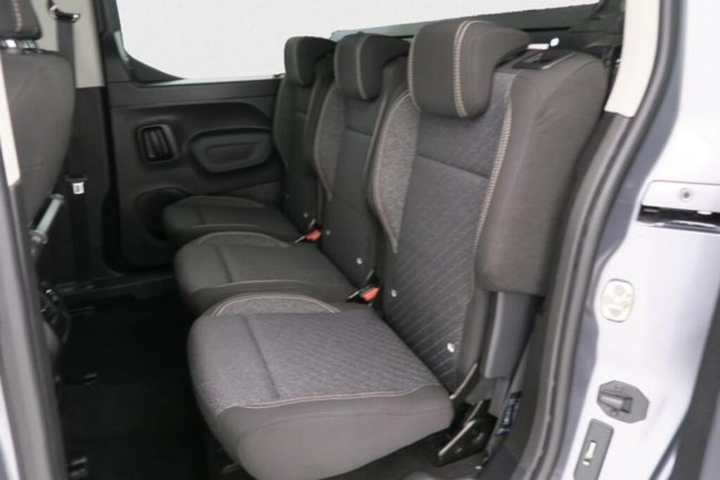 Peugeot Rifter 1.5 BLUEHDI 100CV ALLURE BUSINESS STD 4P Segunda mano