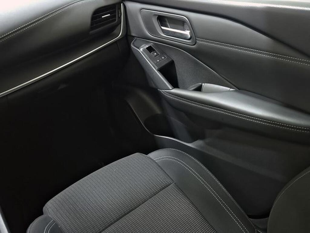 Nissan Qashqai DIG-T 103kW (140CV) mHEV 4x2 Acenta Segunda mano