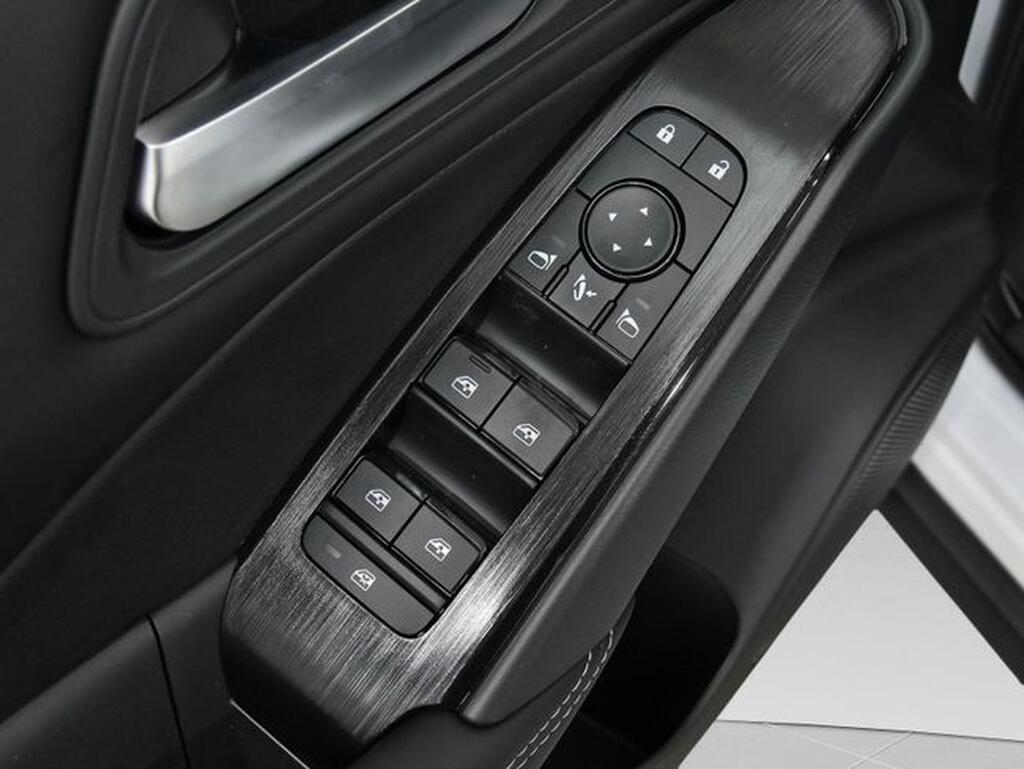Nissan Qashqai e-POWER Gen3 140 KW (190 CV) N-Connecta Km0