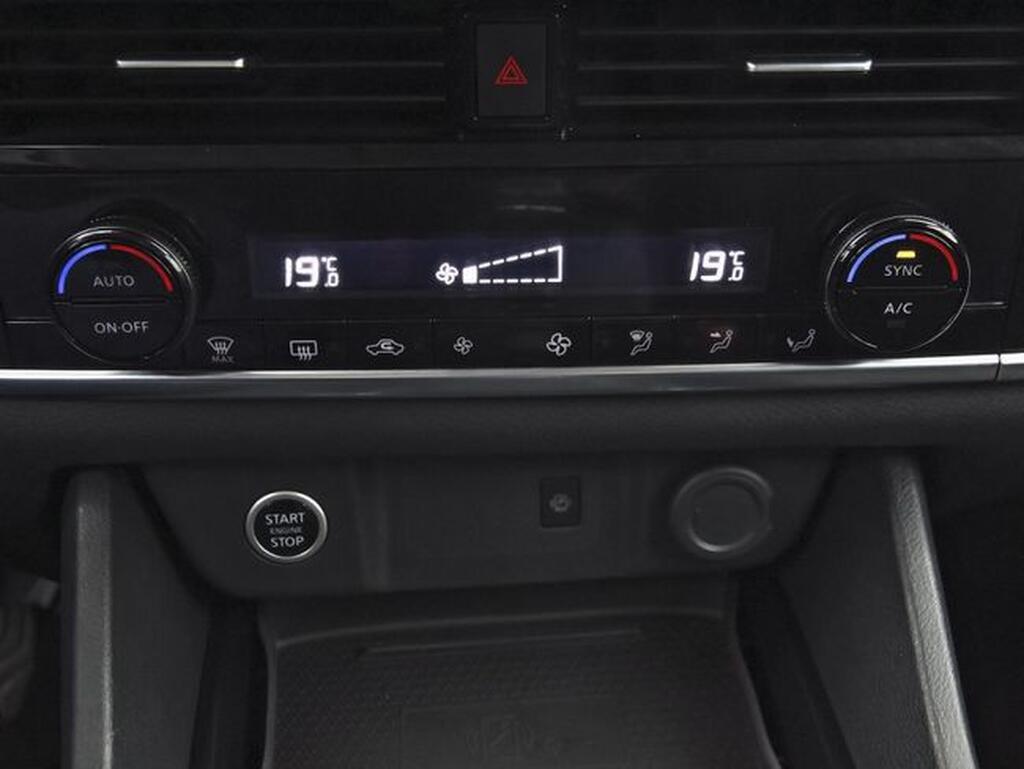 Nissan Qashqai DIG-T 103kW (140CV) mHEV 4x2 Acenta Segunda mano