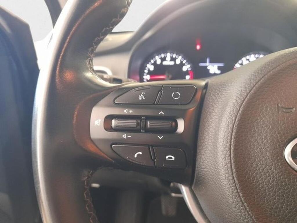 Kia Stonic 1.0 T-GDi 74kW (100CV) Drive 15