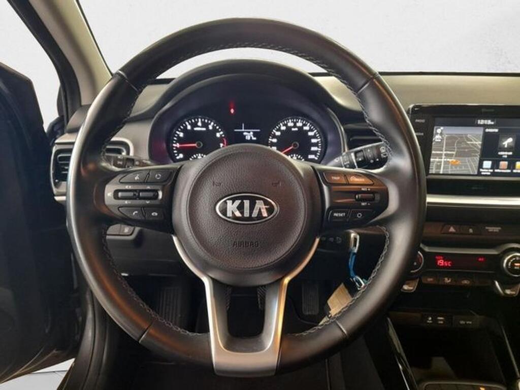 Kia Stonic 1.0 T-GDi 74kW (100CV) Drive 14