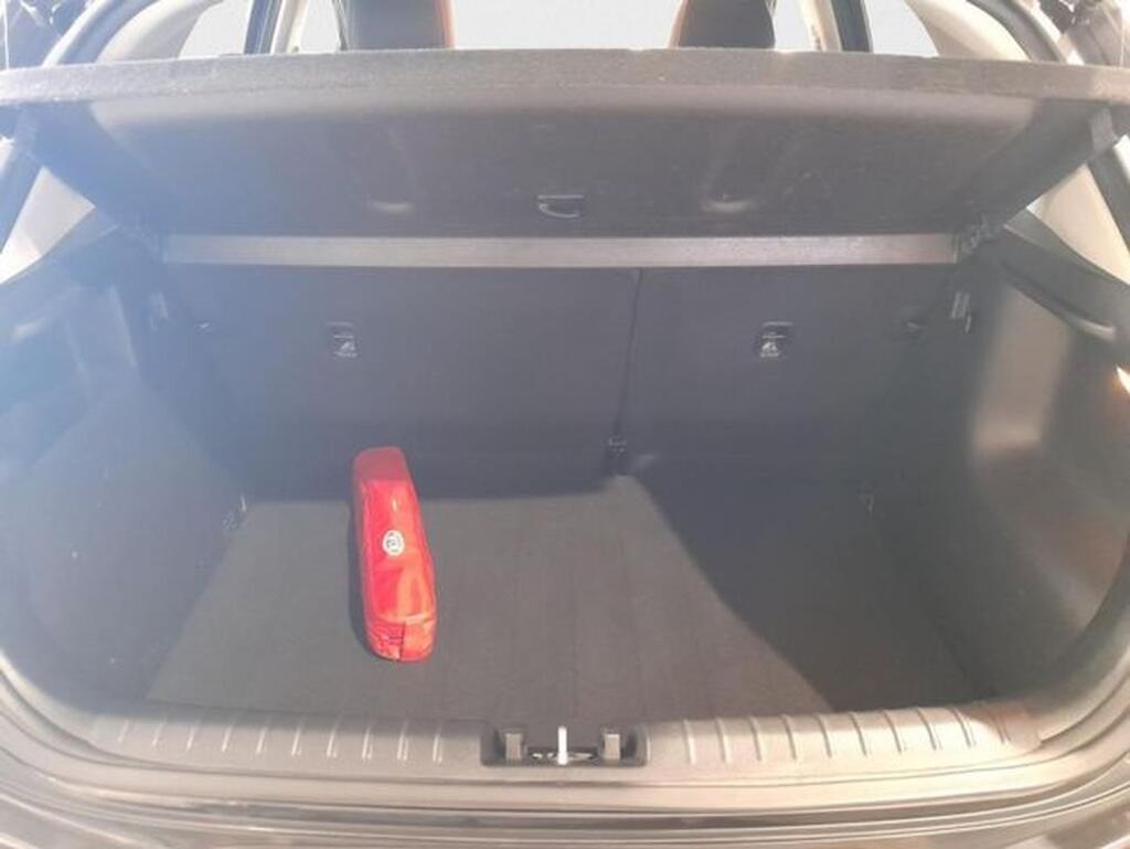 Kia Stonic 1.0 T-GDi 74kW (100CV) Drive 13