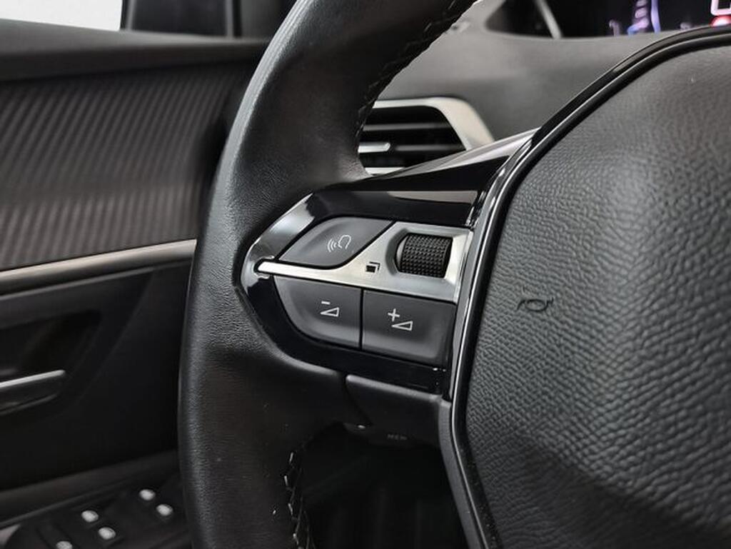 Peugeot 5008 1.2 PureTech 96KW (130CV) S&S Allure Segunda mano