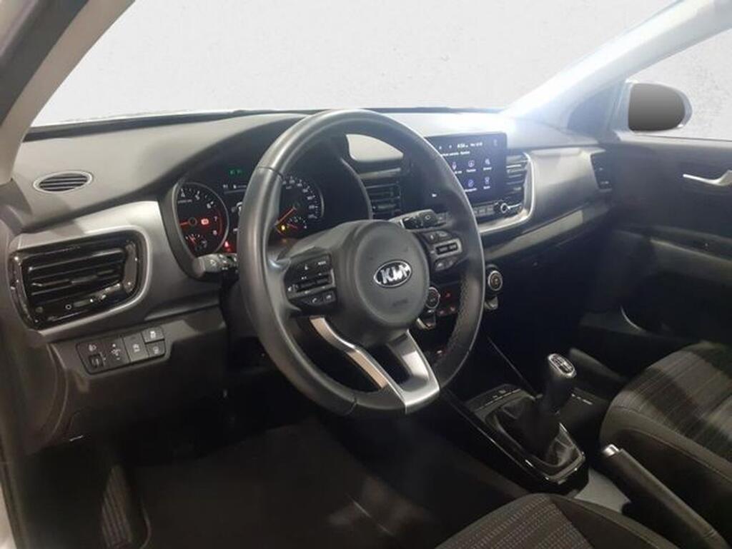 Kia Stonic 1.0 T-GDi 74kW (100CV) Drive Segunda mano
