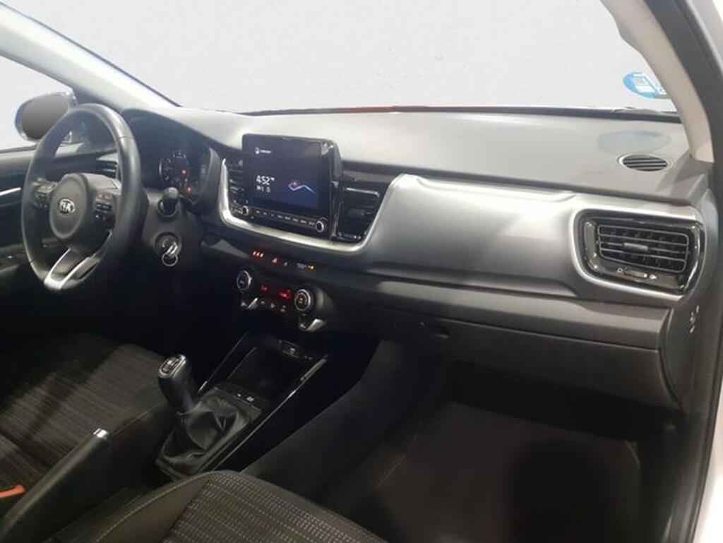 Kia Stonic 1.0 T-GDi 74kW (100CV) Drive Segunda mano