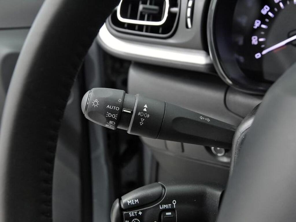 Citroën C3 PureTech 60KW (83CV) Shine 25
