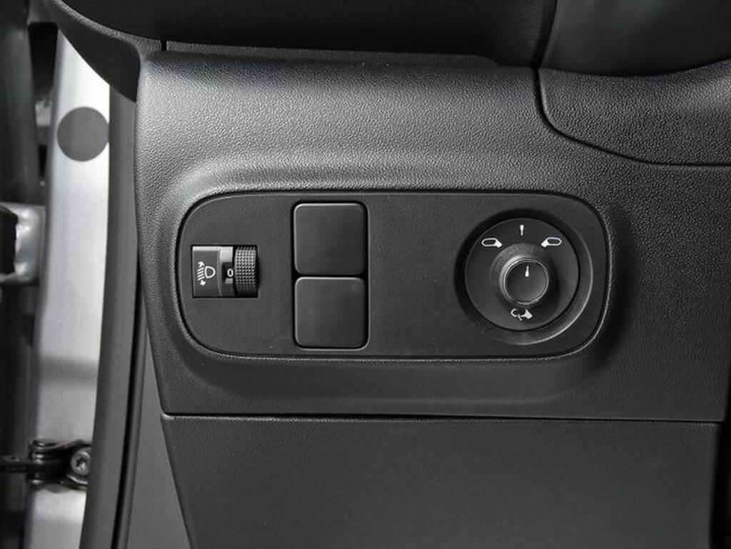 Citroën C3 PureTech 60KW (83CV) Shine 24