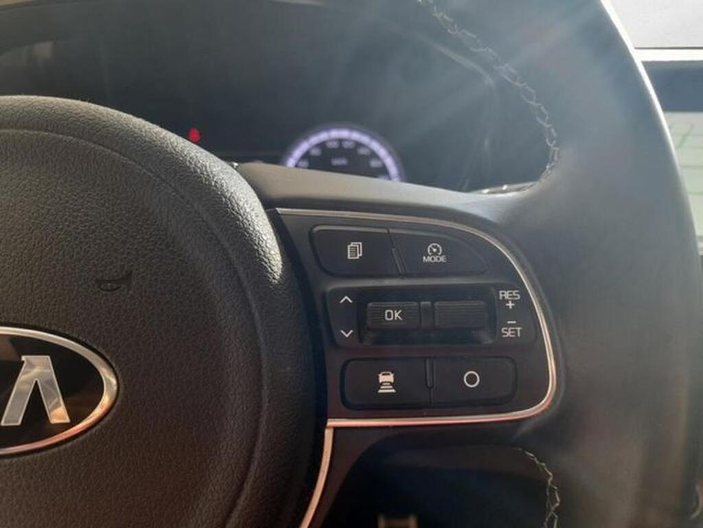 Kia Niro 1.6 GDi HEV 104kW (141CV) Emotion Segunda mano