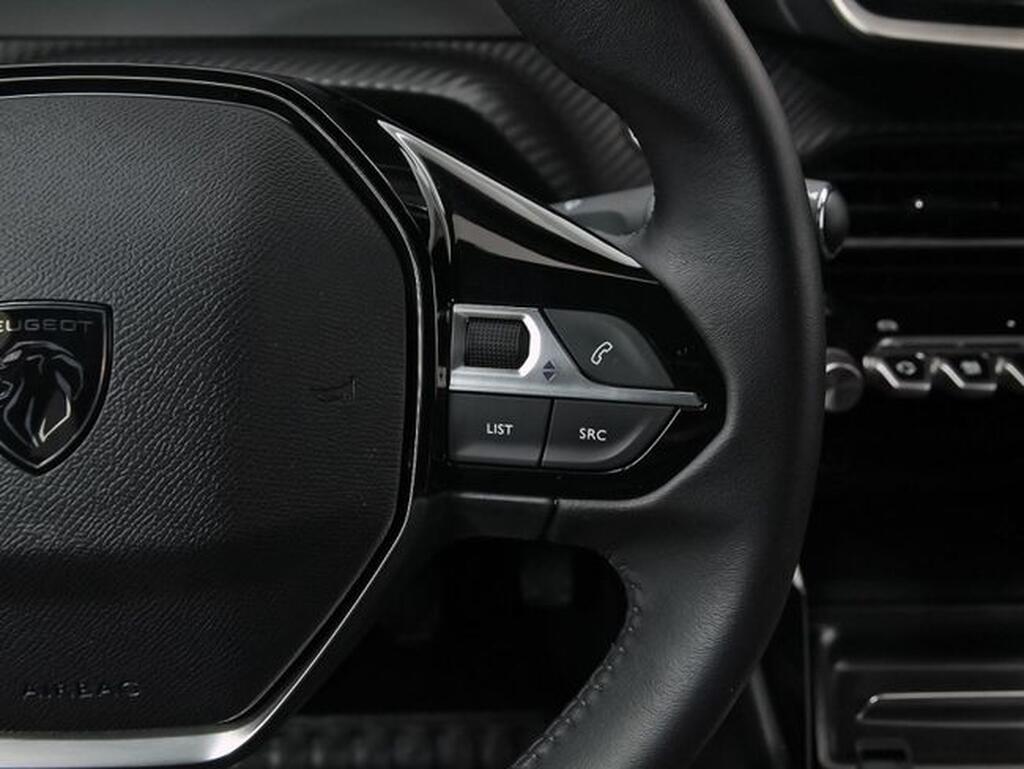 Peugeot 2008 Allure Puretech 100 S&S 6 Vel. MAN Segunda mano