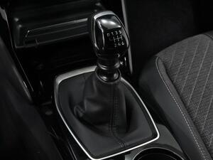 Peugeot 2008 Allure Puretech 100 S&S 6 Vel. MAN 32