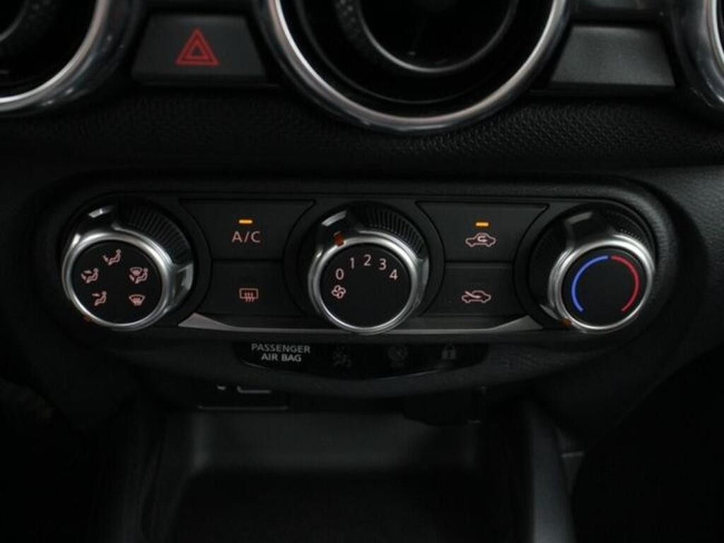Nissan Juke DIG-T 86 kW (117 CV) 6 M/T ACENTA 19