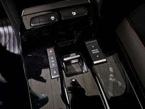 Opel Mokka BEV 50kWh 100kW (136CV) GS-e 28