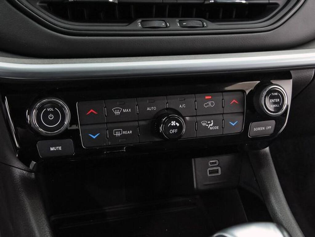 Jeep Compass eHybrid 1.5 MHEV 96kW Limited Dct Segunda mano