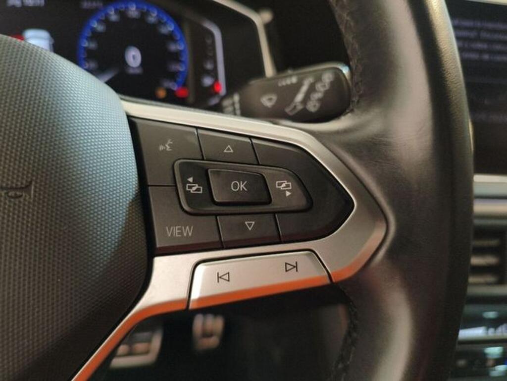 Volkswagen Polo R-Line 1.0 TSI 81kW (110CV) DSG 16