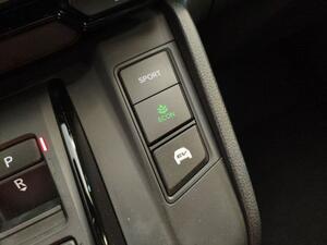 Honda CR-V 2.0 i-MMD 4x2 Sport Line 25