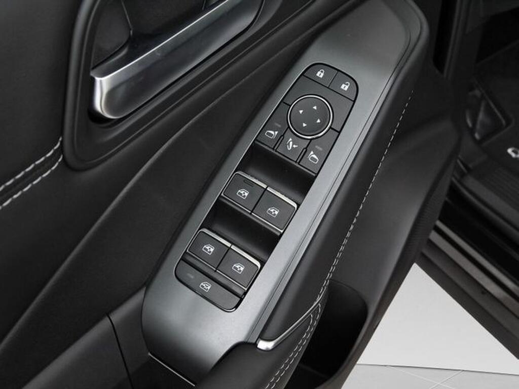 Nissan Qashqai DIG-T 117kW CVT N-Connecta Segunda mano
