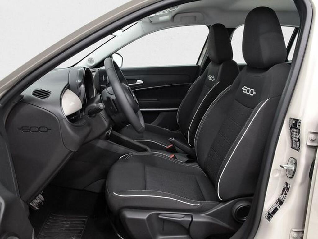 Fiat 600 600 MHEV 1.2 74kW (100CV) DDCT Segunda mano