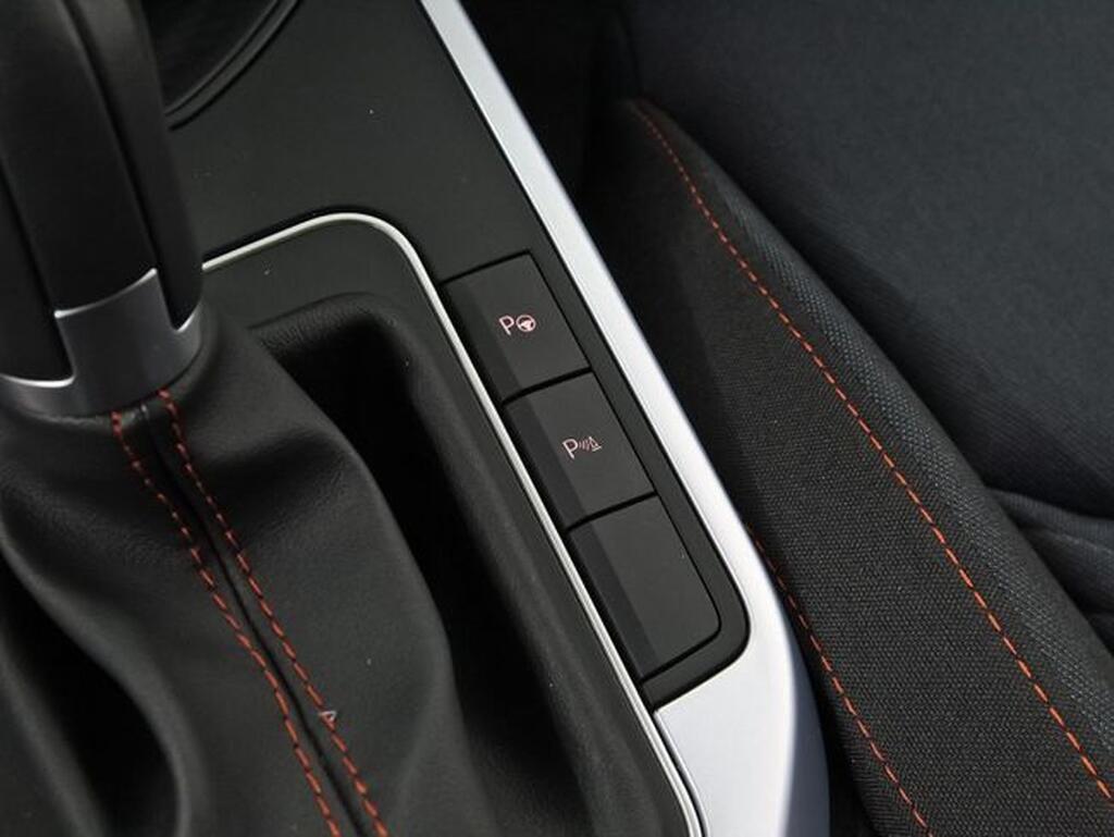 SEAT Arona 1.0 TSI 85kW (115CV) DSG FR XL Segunda mano