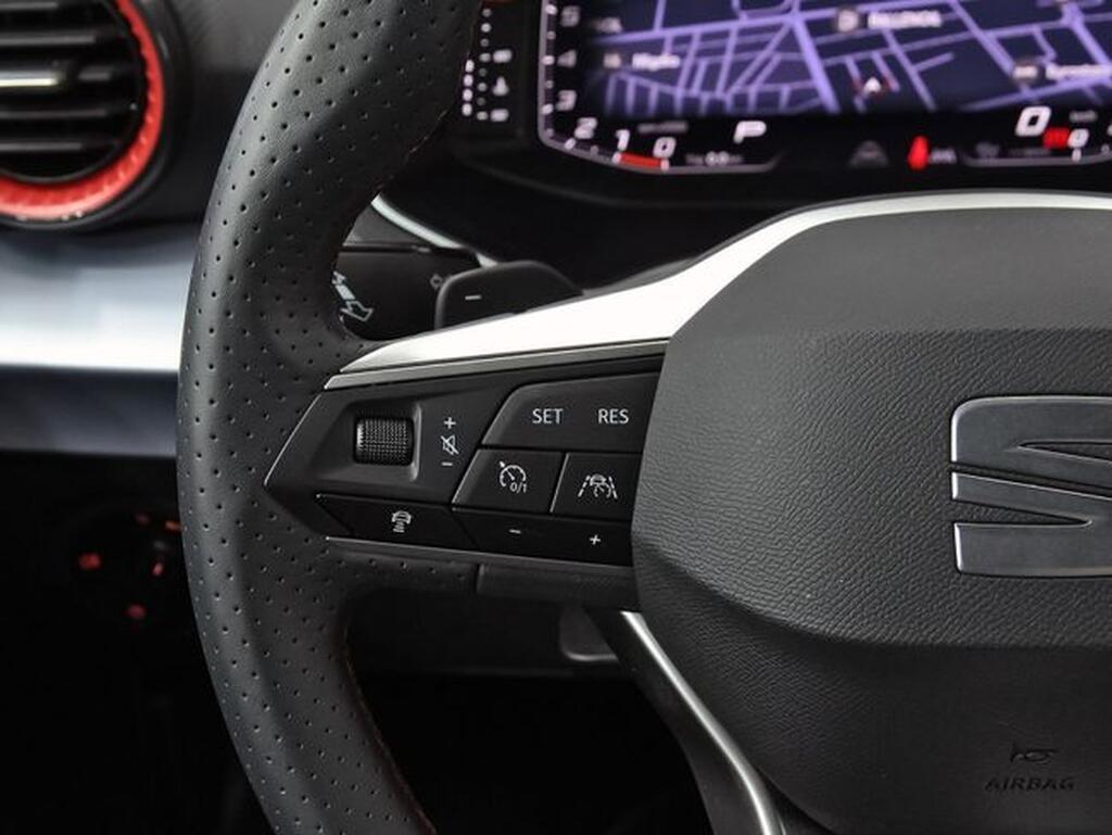 SEAT Arona 1.0 TSI 85kW (115CV) DSG FR XL Segunda mano