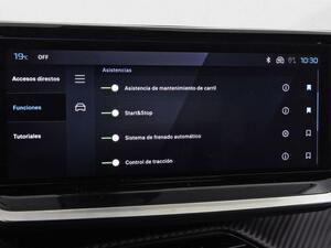 Peugeot 2008 Allure Puretech 130 S&S EAT8 27