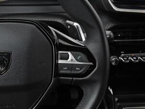 Peugeot 2008 Allure Puretech 130 S&S EAT8 20