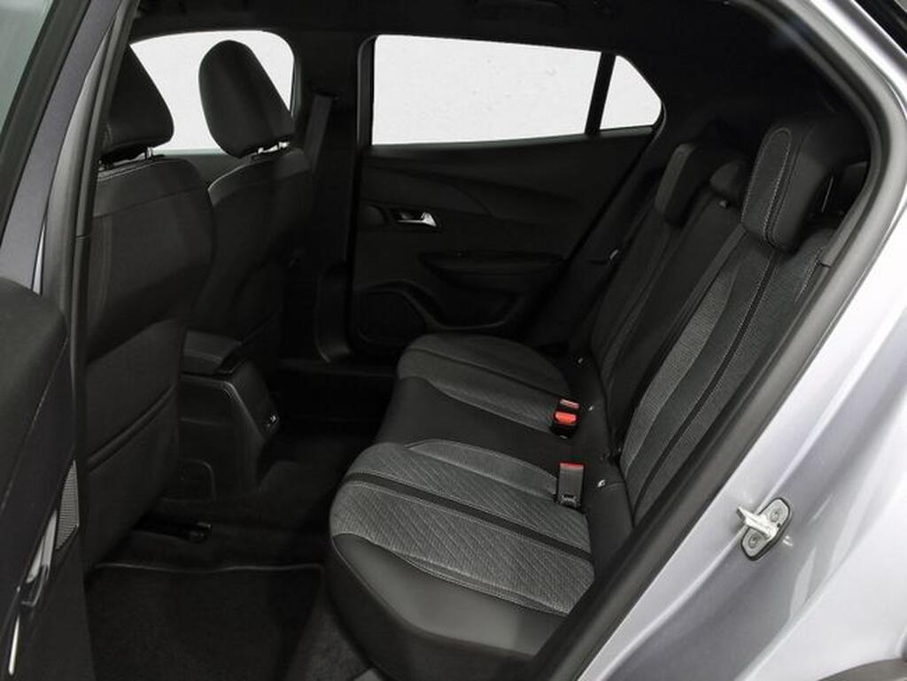 Peugeot 2008 Allure Puretech 130 S&S EAT8 Segunda mano