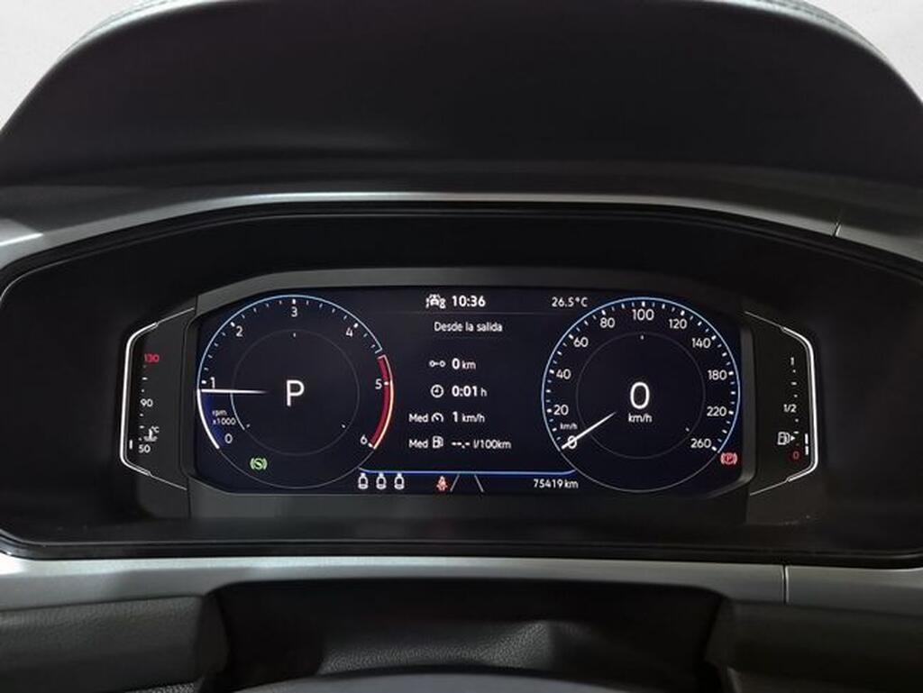 Volkswagen T-Roc Dark 2.0 TDI 110kW (150CV) 14