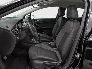 Opel Astra 1.2T SHL 81kW (110CV) Design & Tech 8