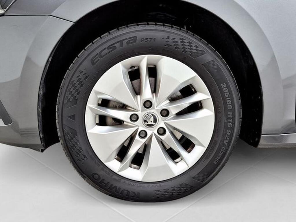 Skoda Octavia Combi 2.0 TDI 110kW(150CV) Man Ambition Segunda mano
