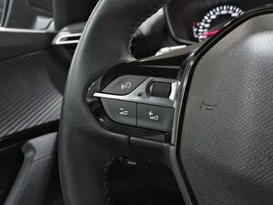 Peugeot 2008 Active Pack BlueHDI 130 S&S EAT8 17